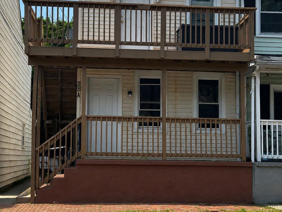 1st image of 28 Mount Holly Ave