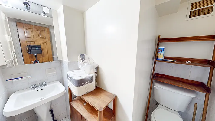 Rented by Oxford Property Group | media 9