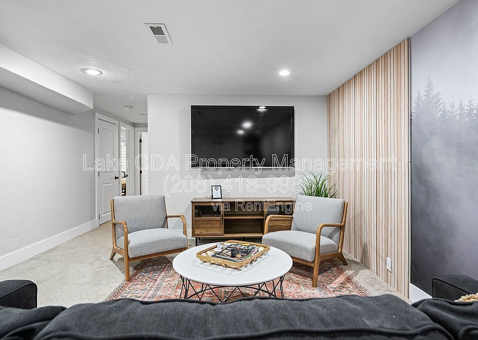 1st image of 3870 N Honeysuckle Dr #B