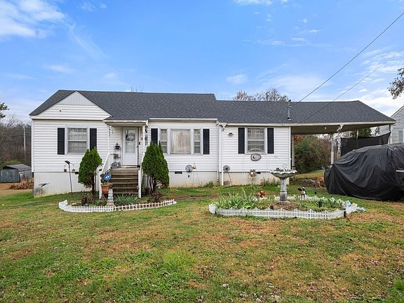 5th image of 4252 Woods St