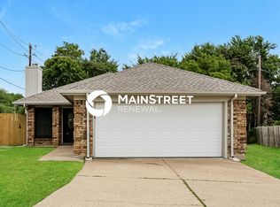 6101 Fernwood Dr, Arlington, TX 76001