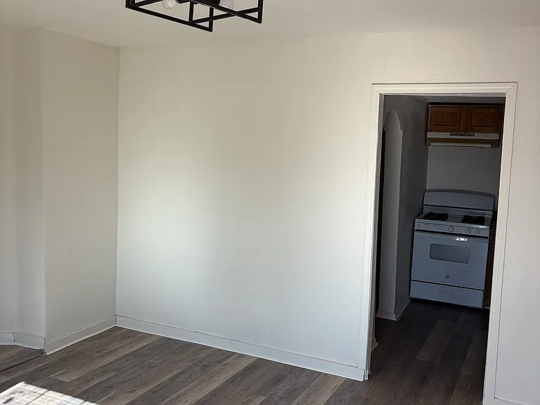 210 Inola St — Photo 1