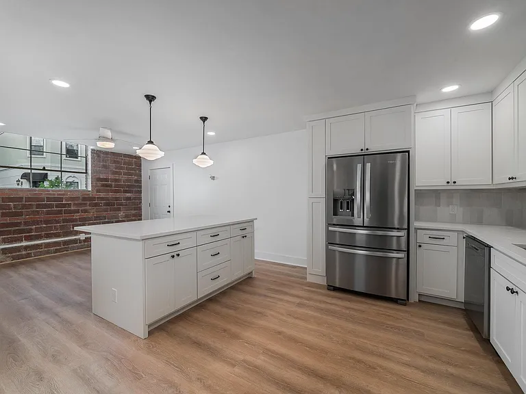 3501 Bryan St — Photo 13