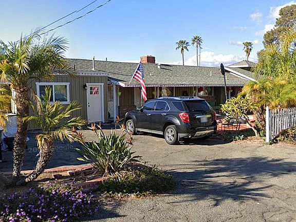 3rd image of 1060 Bonnie Brae Pl