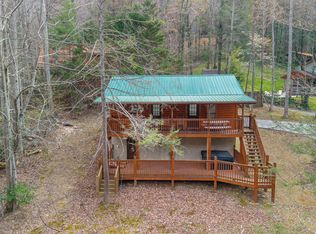 2230 Cove Creek Dr, Sevierville, TN 37862