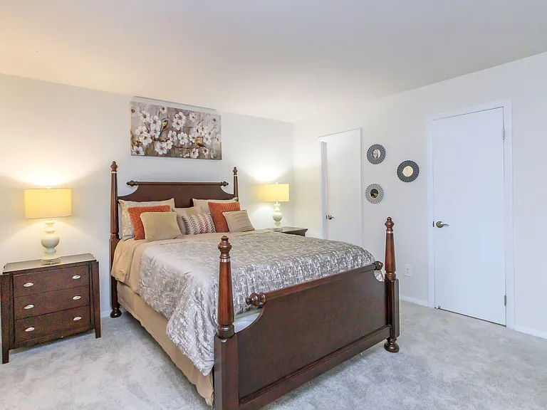 TANGLEWOOD APARTMENTS — Photo 24