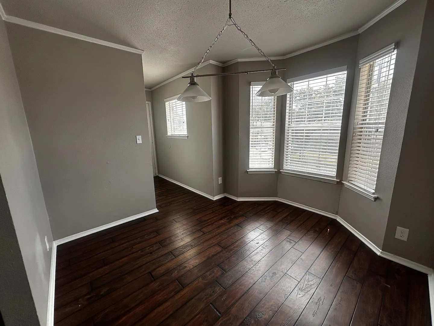 The Centre - 2bd/2.5bth Condo — Photo 3