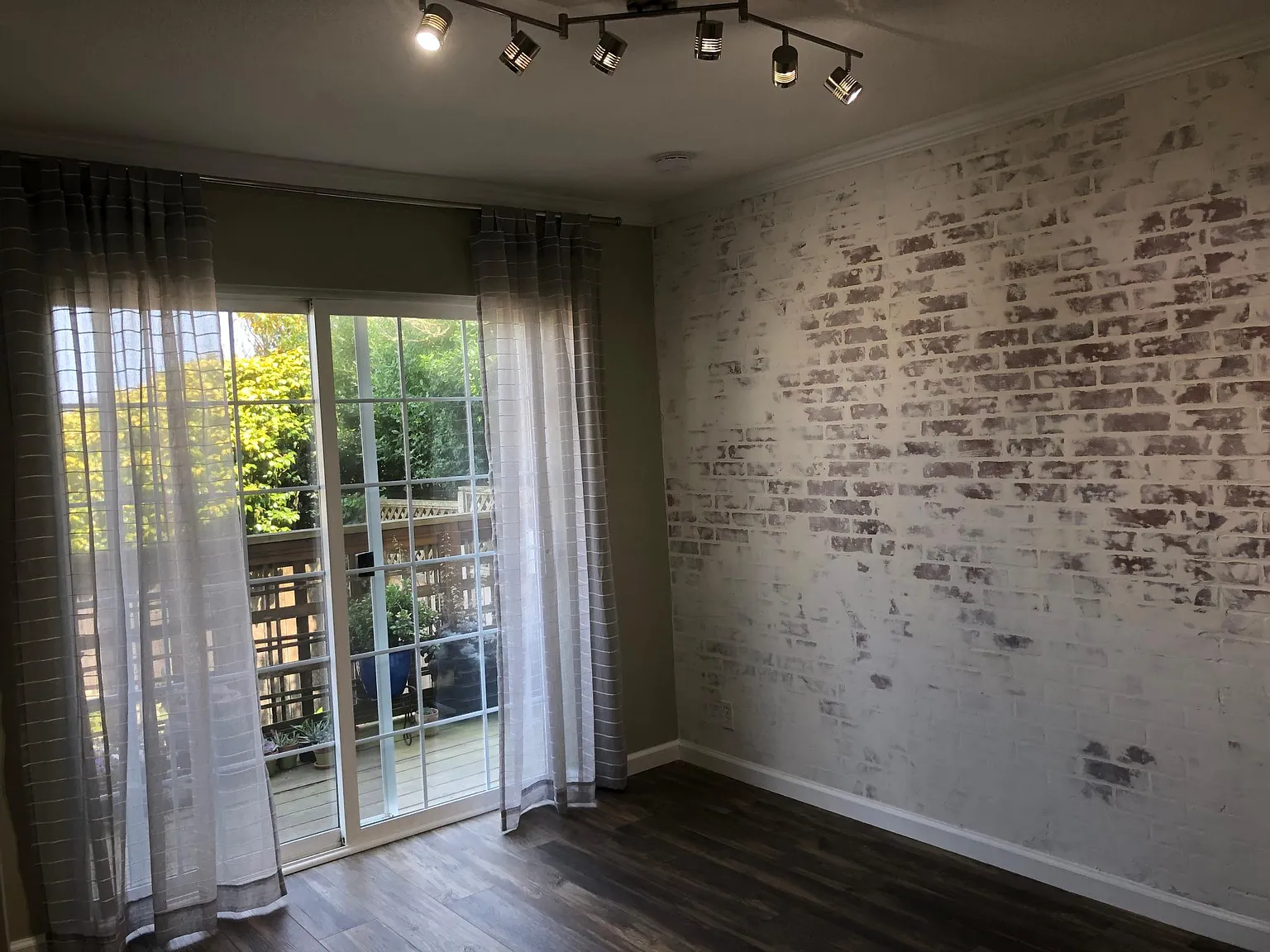 332 Garfield St — Photo 4