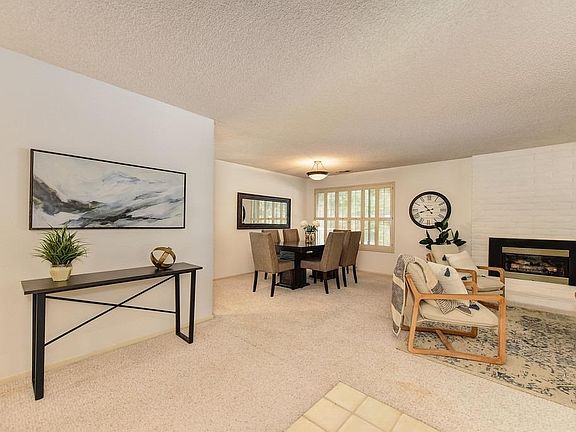 3rd image of 11594 Sutters Mill Cir