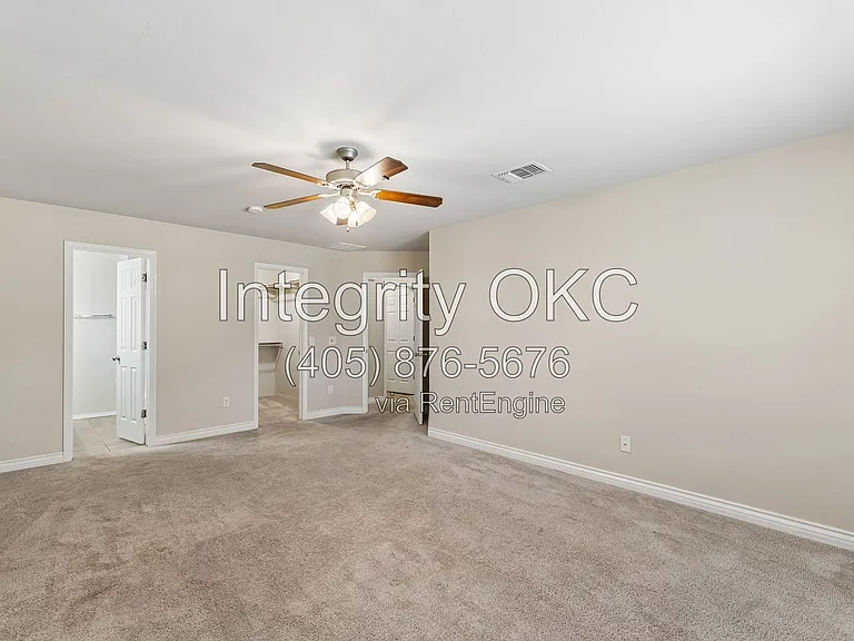 2800 NW 184th St — Photo 12