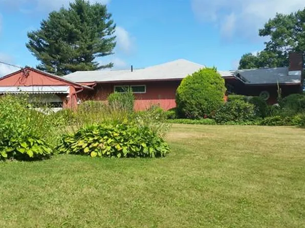 1 Lakeside Dr, Port Jervis, NY 12771