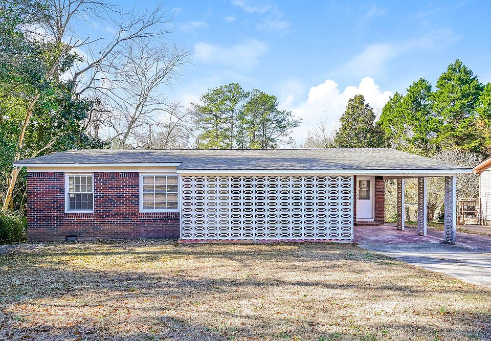 1st image of 367 Lady Guinevere Way
