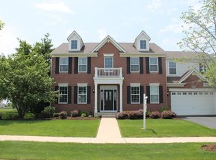 3028 Cranston Ave, Elgin, IL 60124