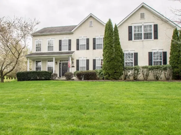 712 Garden Dr, Kennett Square, PA 19348
