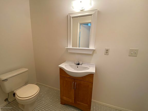 2nd image of 704 Zlotkin Cir APT 3