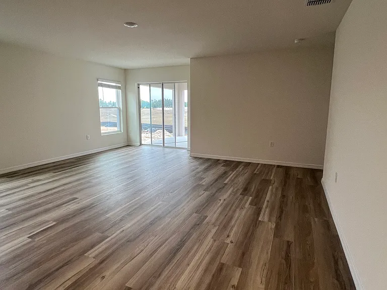 5721 SW 132nd Pl — Photo 17
