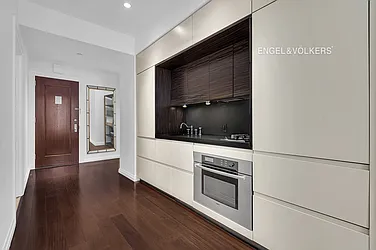 Sold by Engel & Völkers New York City