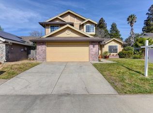 6417 Fuego Way, Elk Grove, CA 95758