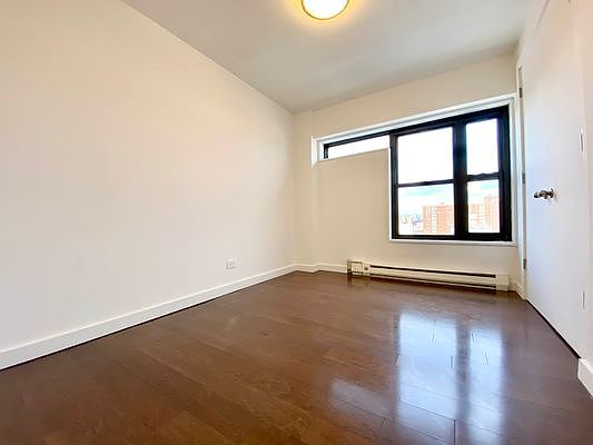5th image of 410 Saint Nicholas Ave #19