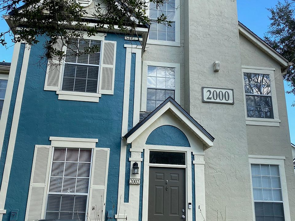 1st image of 13703 RICHMOND PARK Drive N #2002