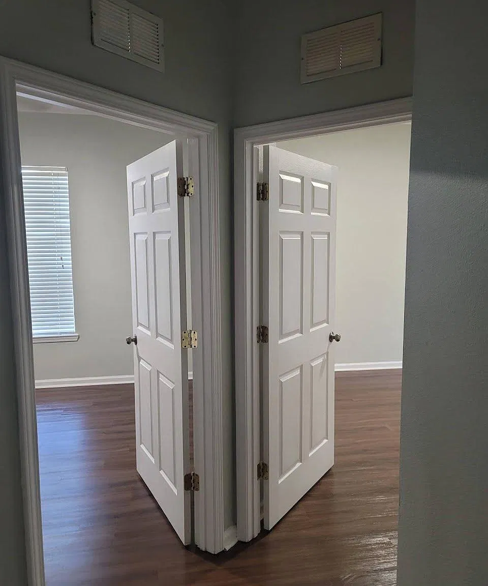 4 bed, 1700 sqft, $2,350 — Photo 2