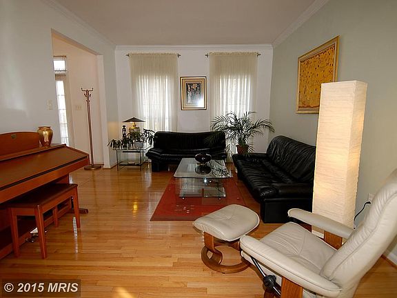 4th image of 19208 Tattershall Dr