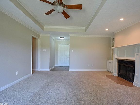 3rd image of 1229 Melrose Dr