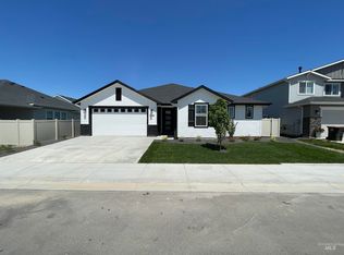 6108 W Ladle Rapids St, Meridian, ID 83646
