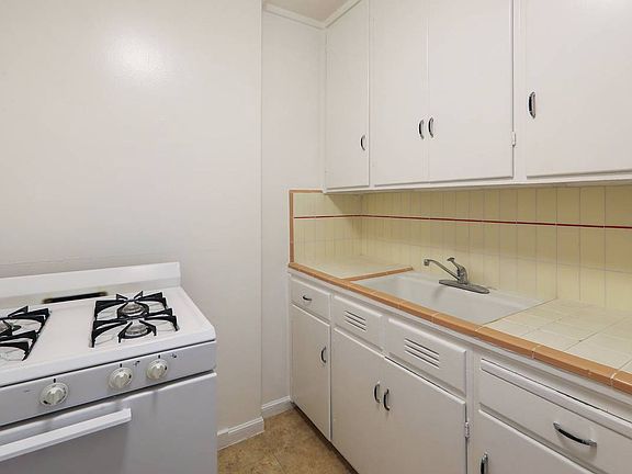 5th image of 1452 Floribunda Ave #205