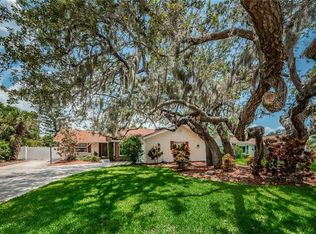 1601 Avoca Dr, Tarpon Springs, FL 34689
