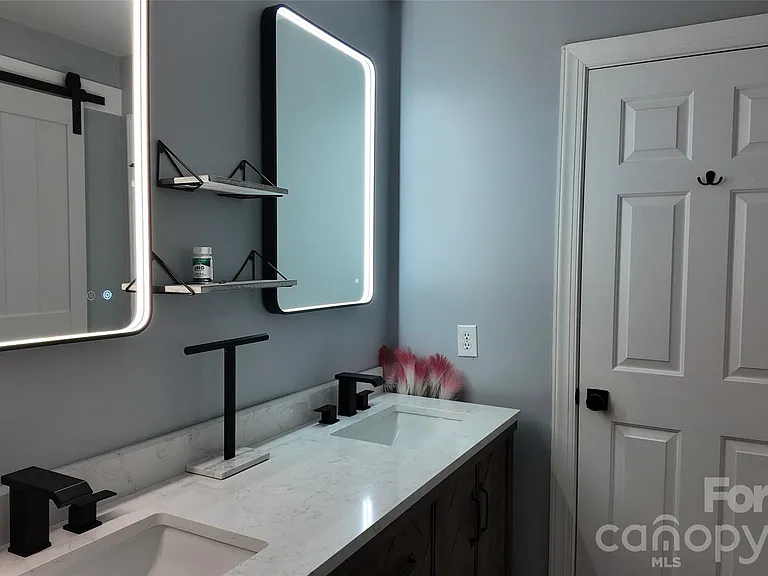 410 Farm Branch Dr — Photo 27