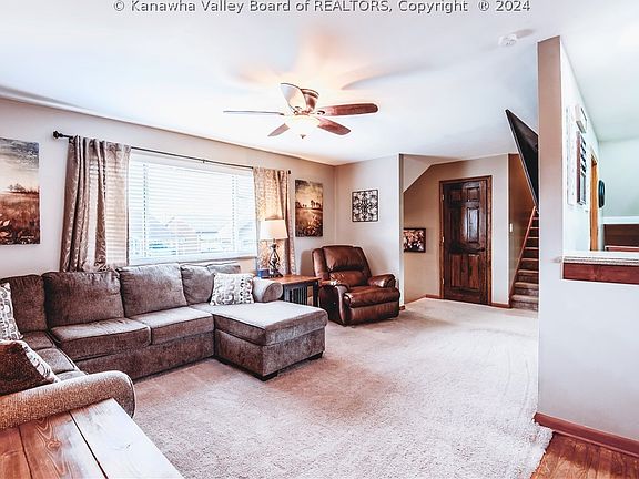 5th image of 995 Samuels Ave
