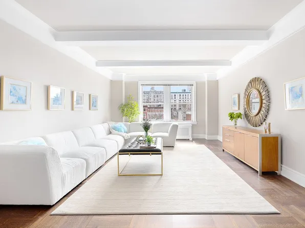 90 Riverside Dr APT 7E, New York, NY 10024