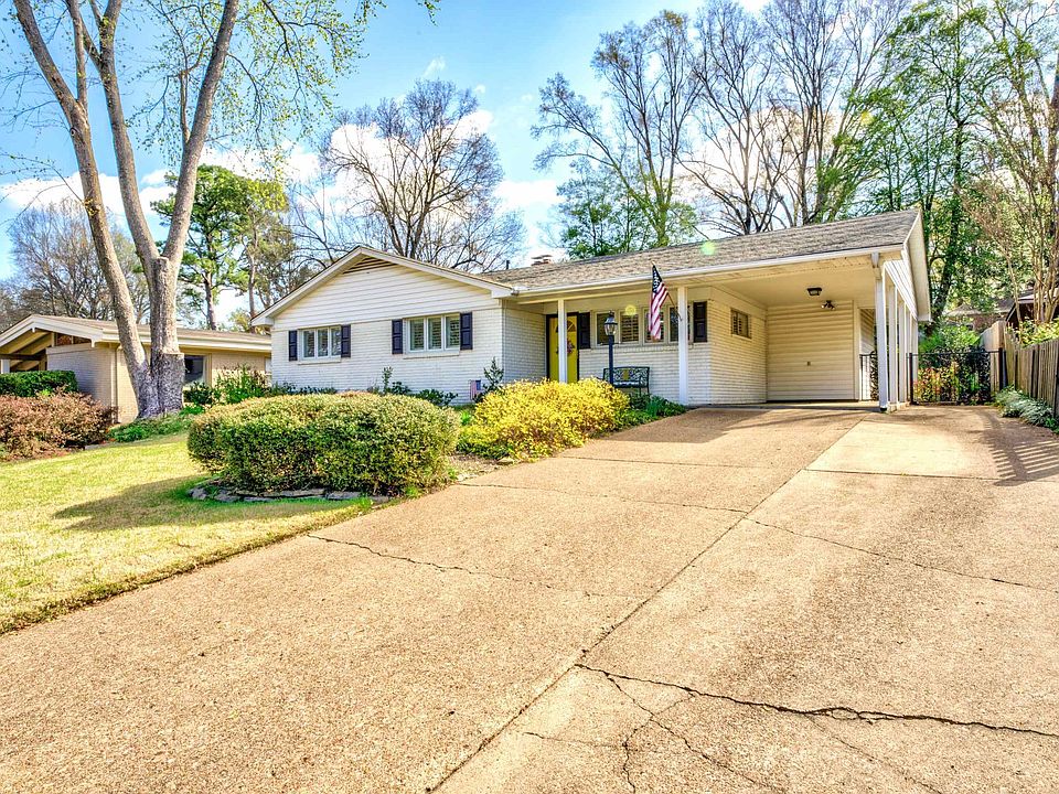 1st image of 272 Leonora Dr