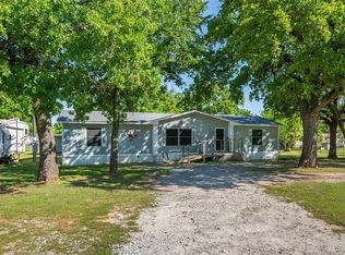 1766 J E Woody Rd, Springtown, TX 76082