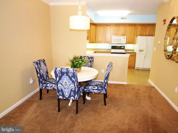 1406 S Marshview Rd, Stewartstown, PA 17363
