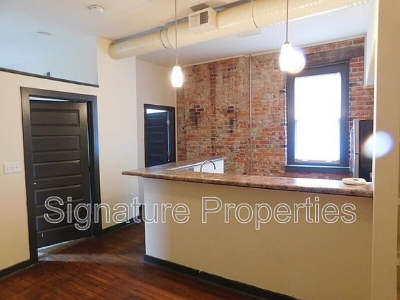 4th image of 714 High St APT F