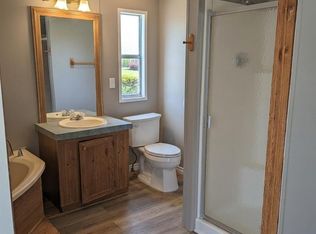 900 Stewart St #29, Lindale, TX 75771