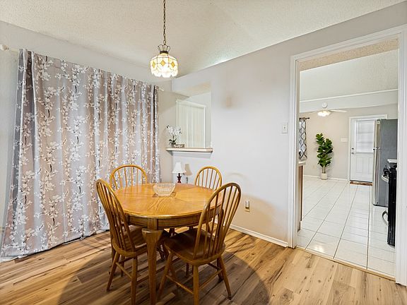5th image of 3605 Royal Valley Rd