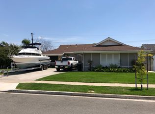 2822 Francis Ln, Costa Mesa, CA 92626