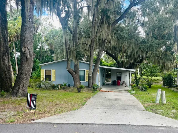 35150 Watersedge Dr #We, Fruitland Park, FL 34731