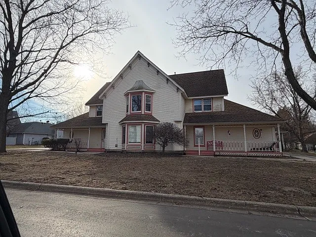 745 Regina Ct #0 photo 1