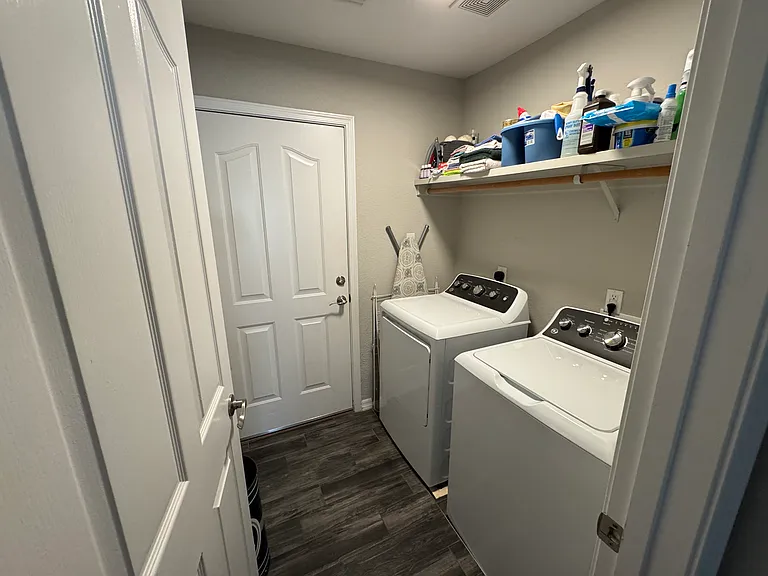 10622 E 38th Ln — Photo 18