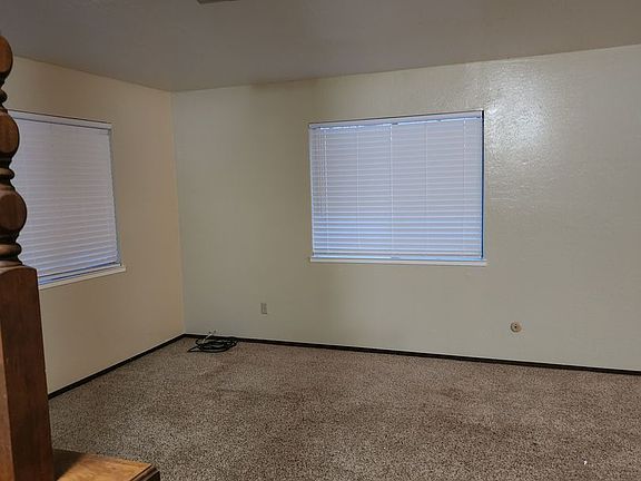 4th image of 600 Oakshire Ave