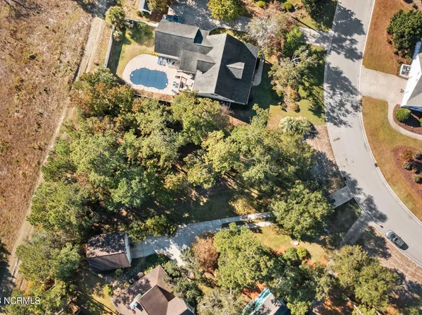 5138 Fernwood Drive, Southport, NC 28461