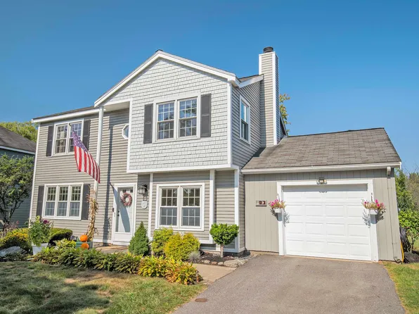 9 Jessica Drive, Nashua, NH 03060