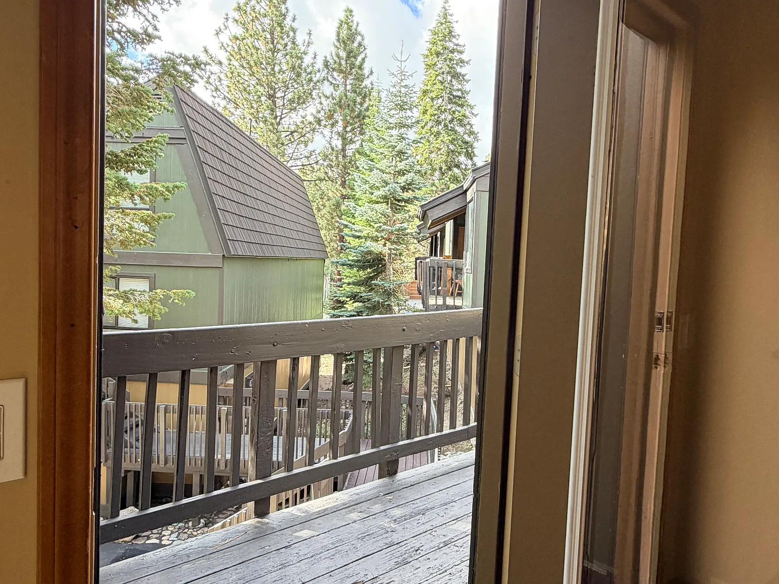 2 bed, 1150 sqft, $3,000 — Photo 4