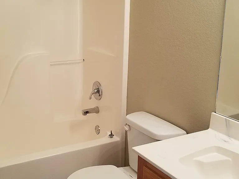 17 Slifer Dr — Photo 6