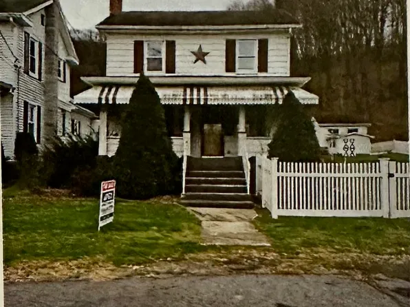 609 Norris St, Saxton, PA 16678