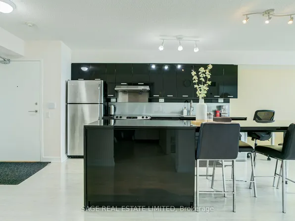 29 Singer Ct, Toronto, ON